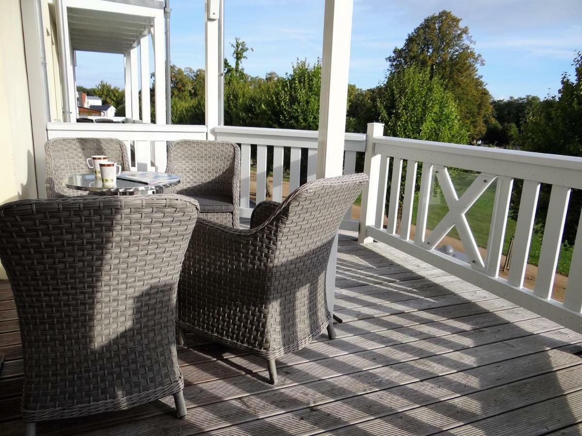 Villa Parkblick, Whg. 17 Ostseebad Kühlungsborn エクステリア 写真